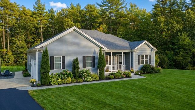 7 Cameron's Way, Freetown, MA 02717