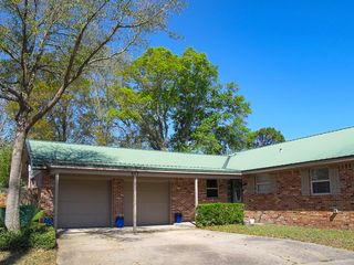 617 Mayflower Avenue, Fort Walton Beach, FL 32547