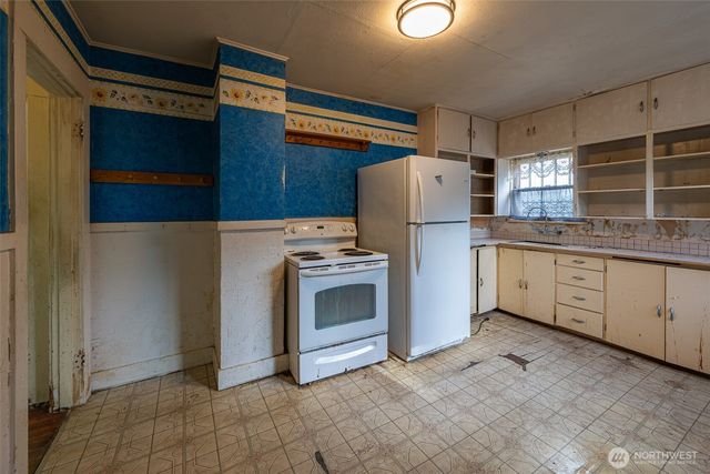 5806 Commercial Avenue, Everett, WA 98203