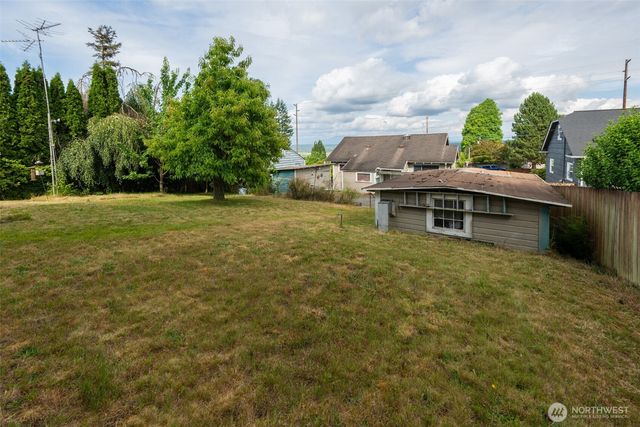 5806 Commercial Avenue, Everett, WA 98203