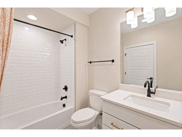 3010 Helmsman St, Fort Collins, CO 80524