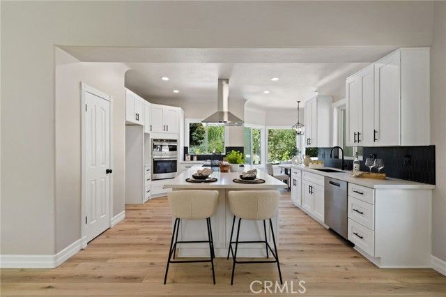 44240 La Cruz Drive, Temecula, CA 92590