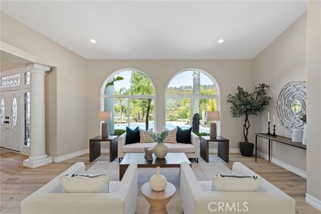 44240 La Cruz Drive, Temecula, CA 92590