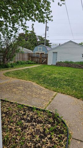 952 Ottawa Avenue, West Saint Paul, MN 55118