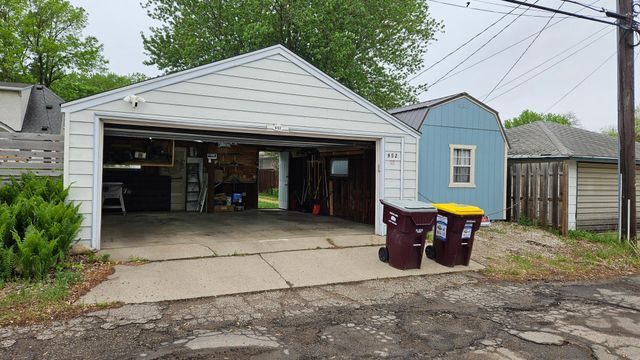 952 Ottawa Avenue, West Saint Paul, MN 55118