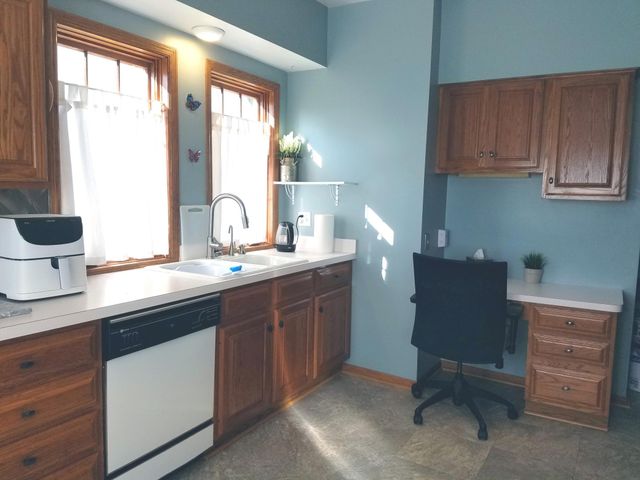 952 Ottawa Avenue, West Saint Paul, MN 55118