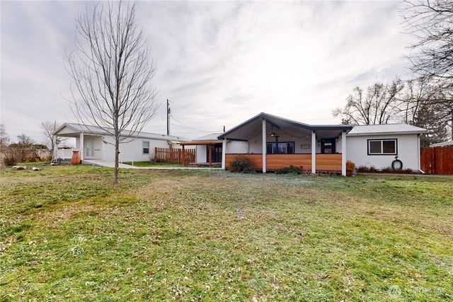 647 Baldwin Road, Walla Walla, WA 99362