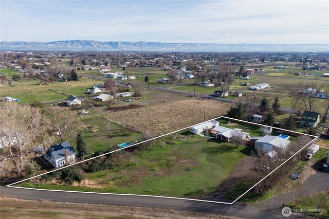 647 Baldwin Road, Walla Walla, WA 99362