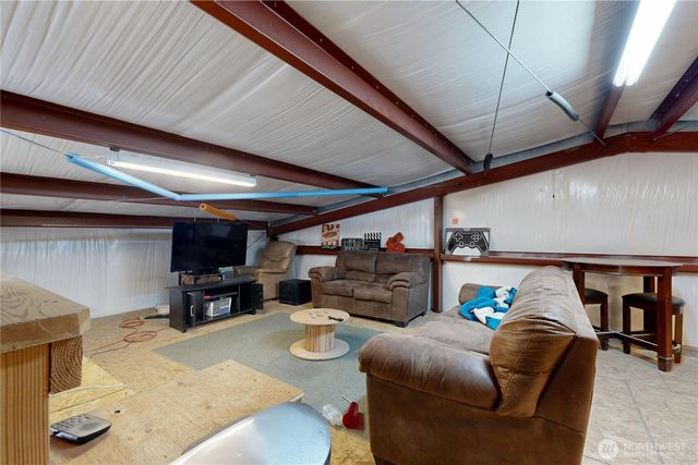 647 Baldwin Road, Walla Walla, WA 99362