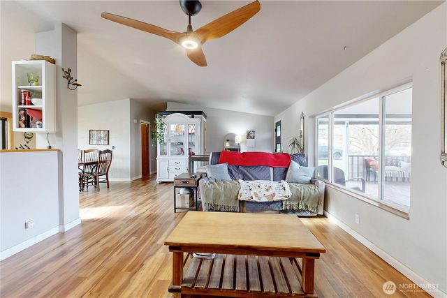 647 Baldwin Road, Walla Walla, WA 99362