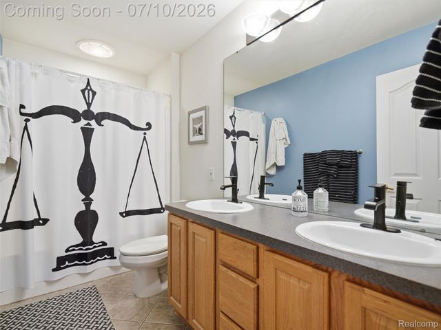 49294 Stanton Court, Canton Charter Township, MI 48188