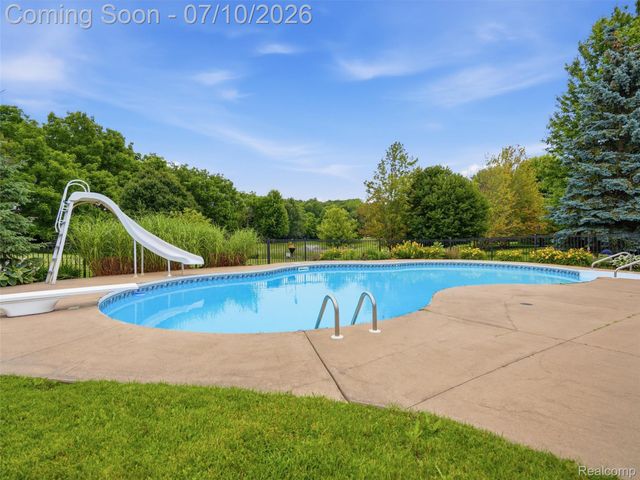 49294 Stanton Court, Canton Charter Township, MI 48188