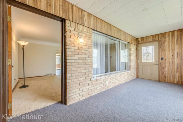 206 E Park Street, Capac Village, MI 48014