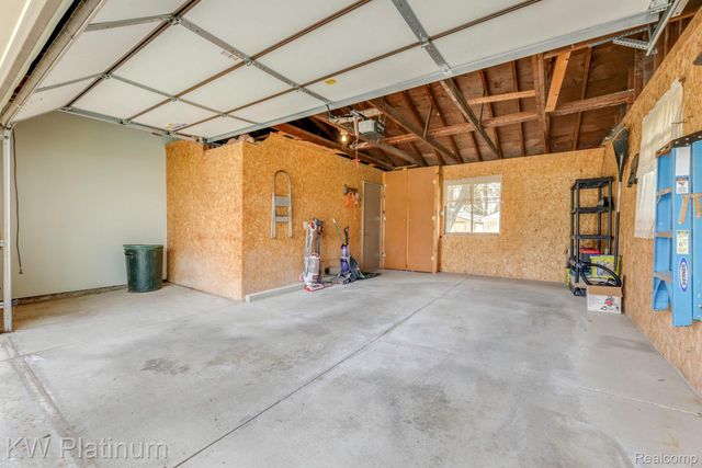 206 E Park Street, Capac Village, MI 48014