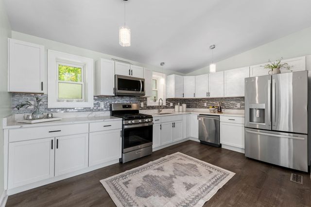 4442 Dorchester Road, Mound, MN 55364
