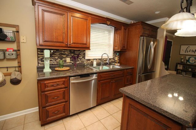 1413 Asa St, Paragould, AR 72450