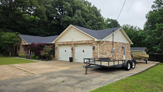 1413 Asa St, Paragould, AR 72450