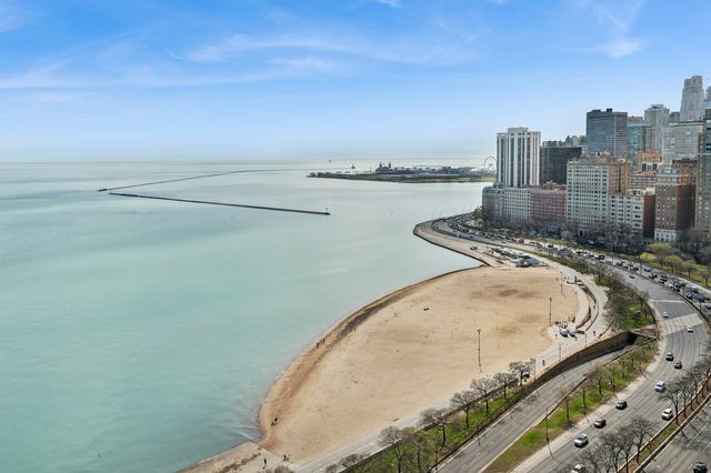 1212 N Lake Shore Drive 28CS, Chicago, IL 60610