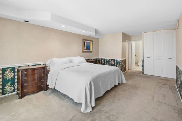 1212 N Lake Shore Drive 28CS, Chicago, IL 60610