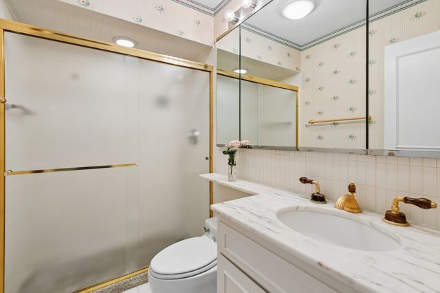 1212 N Lake Shore Drive 28CS, Chicago, IL 60610