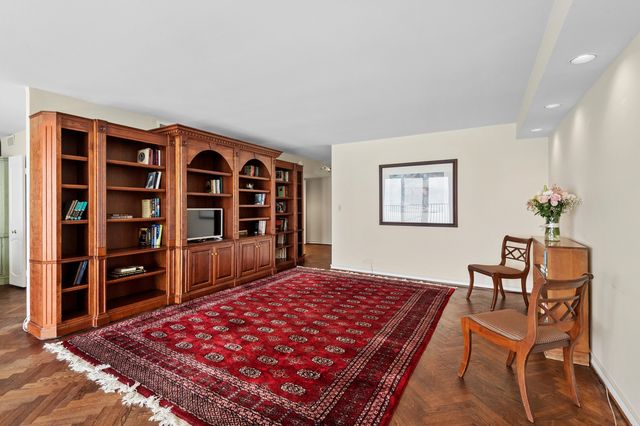 1212 N Lake Shore Drive 28CS, Chicago, IL 60610