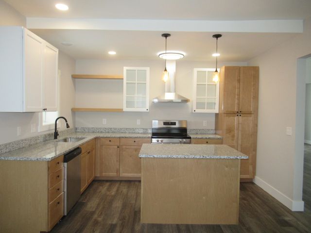 114 S Lakeview Street, Sturgis City, MI 49091