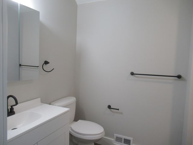 114 S Lakeview Street, Sturgis City, MI 49091