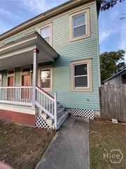 628 W 32nd Street, Savannah, GA 31415