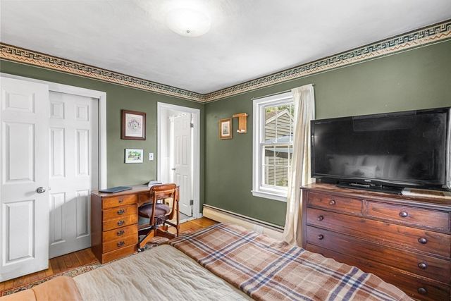 55 St Laurent, Seekonk, MA 02771