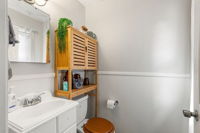 55 St Laurent, Seekonk, MA 02771