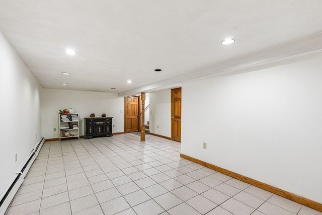 55 St Laurent, Seekonk, MA 02771