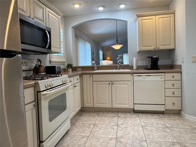 2090 INVERNESS PLACE, The Villages, FL 32162
