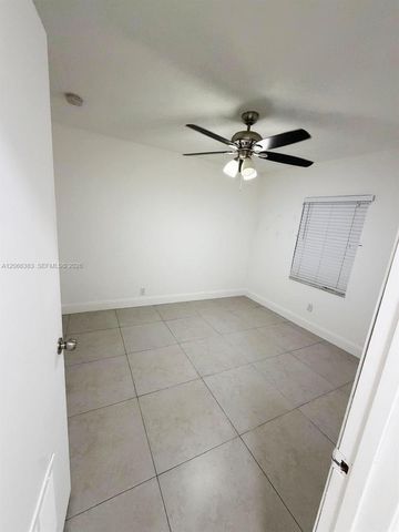 716 SW 11th Avenue B, Homestead, FL 33030