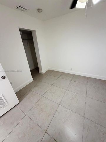 716 SW 11th Avenue B, Homestead, FL 33030