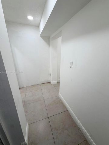 716 SW 11th Avenue B, Homestead, FL 33030