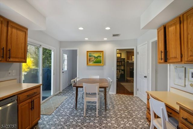 7 Main St, Randolph Twp., NJ 07869