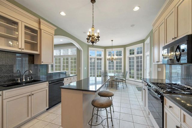 1127 PLEASANT VALLEY DRIVE, Oneida, WI 54155