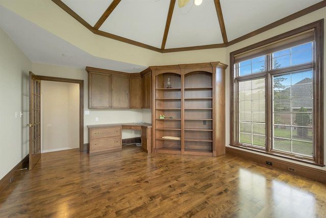 1127 PLEASANT VALLEY DRIVE, Oneida, WI 54155