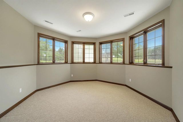1127 PLEASANT VALLEY DRIVE, Oneida, WI 54155
