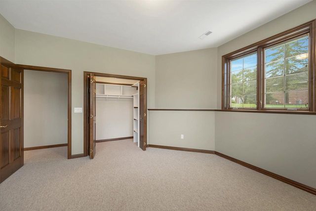 1127 PLEASANT VALLEY DRIVE, Oneida, WI 54155