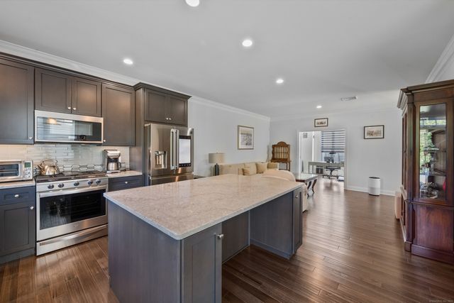 5 Gingham Court 5, Danbury, CT 06810