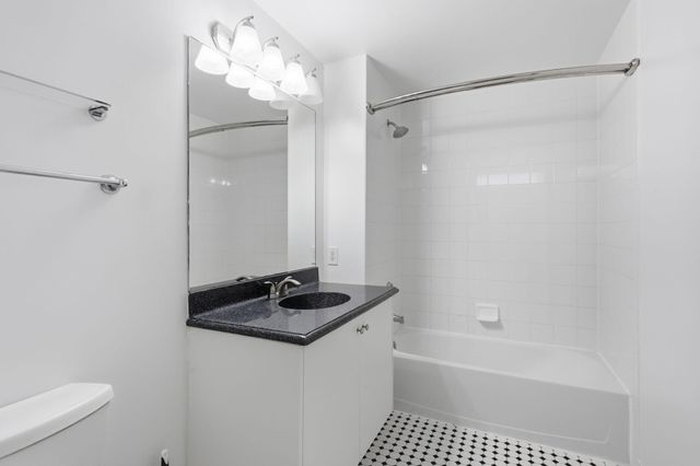 180 NE 4th Avenue 207, Delray Beach, FL 33483