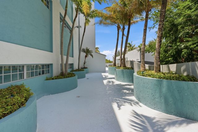 180 NE 4th Avenue 207, Delray Beach, FL 33483