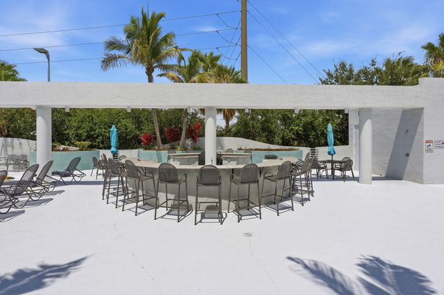 180 NE 4th Avenue 207, Delray Beach, FL 33483
