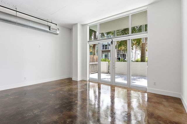 180 NE 4th Avenue 207, Delray Beach, FL 33483