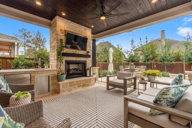 139 Ballantyne Drive, Montgomery, TX 77316