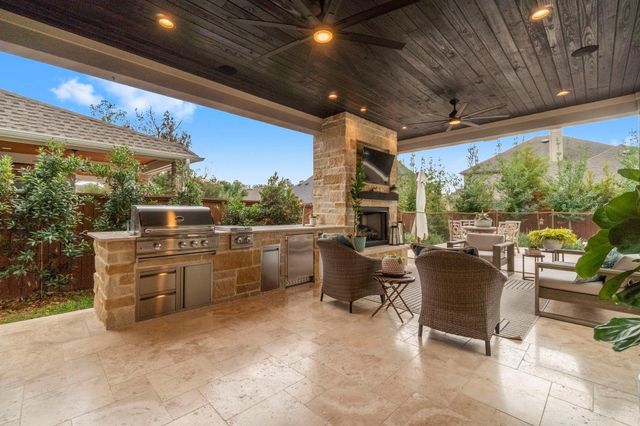 139 Ballantyne Drive, Montgomery, TX 77316