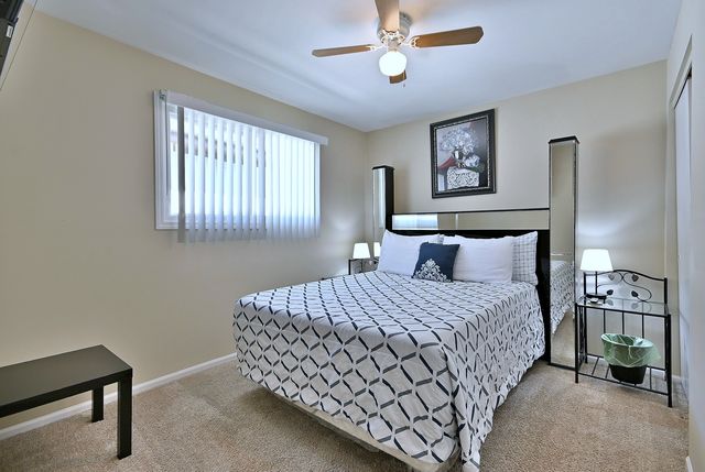 16138 Lockwood Avenue, Oak Forest, IL 60452