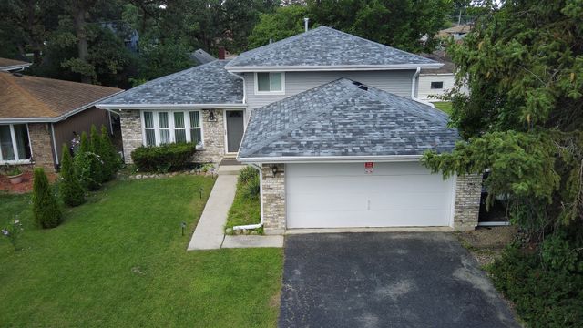 16138 Lockwood Avenue, Oak Forest, IL 60452