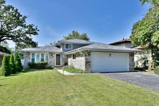 16138 Lockwood Avenue, Oak Forest, IL 60452